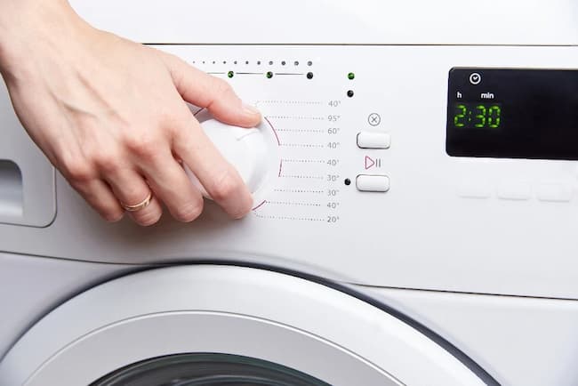  will a washing machine drain if turned off